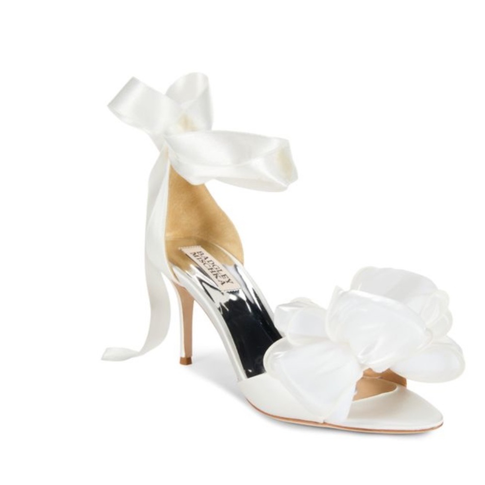 Badgley Mischka White Satin Heels with Ribbon Accent - Picture 2 of 15